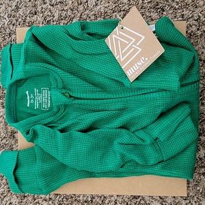 BNWT Muse Threads 0-3 bamboo footie